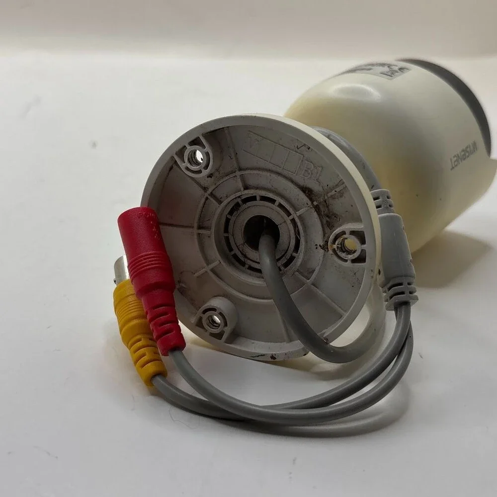 Wisenet SDC-89446BF Bullet White Camera Digital Color CCTV BNC & DC Power